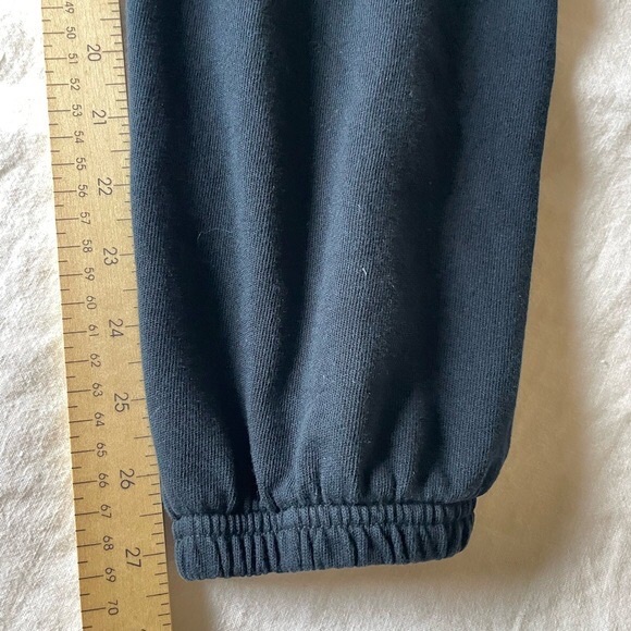 BNWOT free city navy jogger sweatpants - Picture 4 of 5